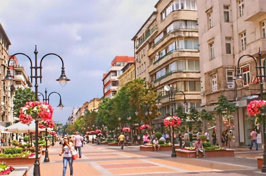 Top Center Apartment 4 Sofya Dış mekan fotoğraf