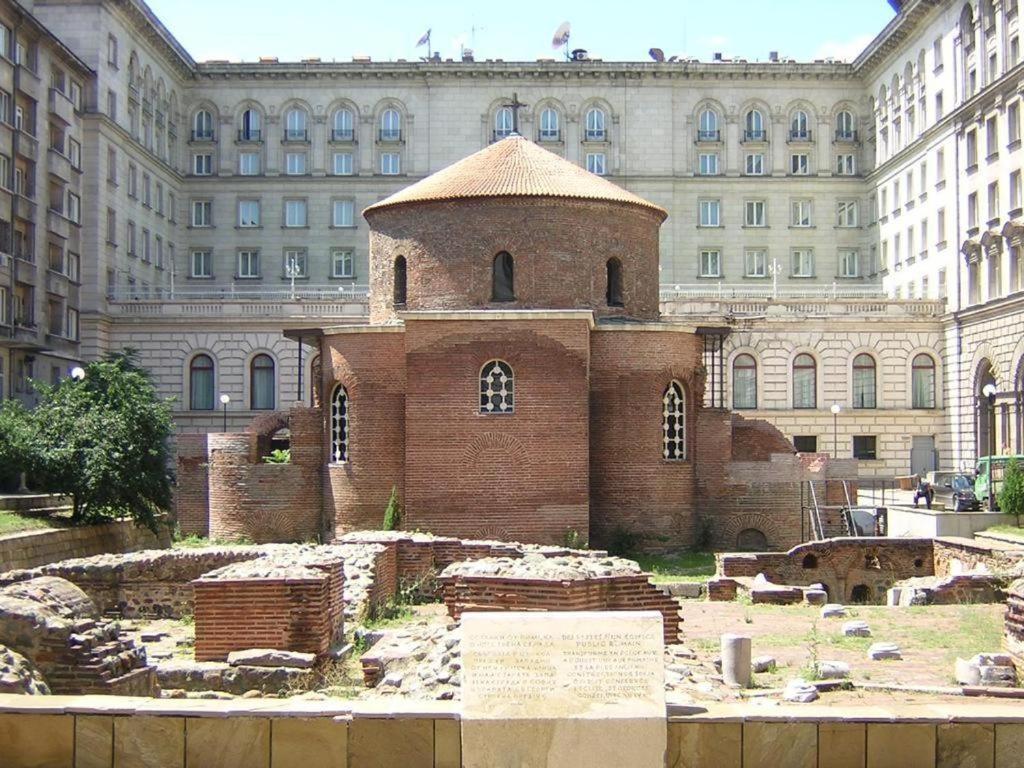 Top Center Apartment 4 Sofya Dış mekan fotoğraf