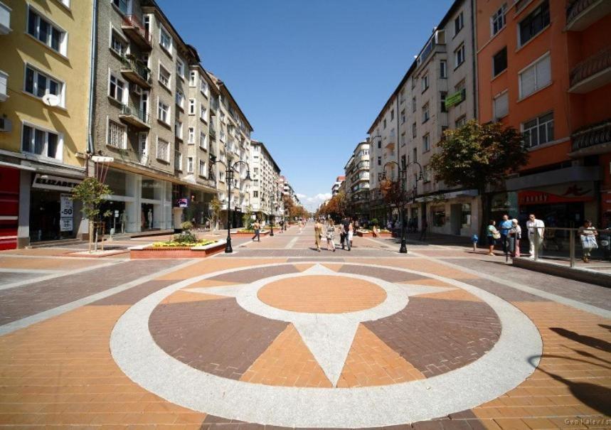 Top Center Apartment 4 Sofya Dış mekan fotoğraf